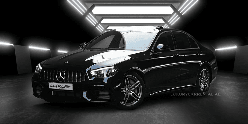 مرسيدس E350 مع طقم تعديل هيكل 53